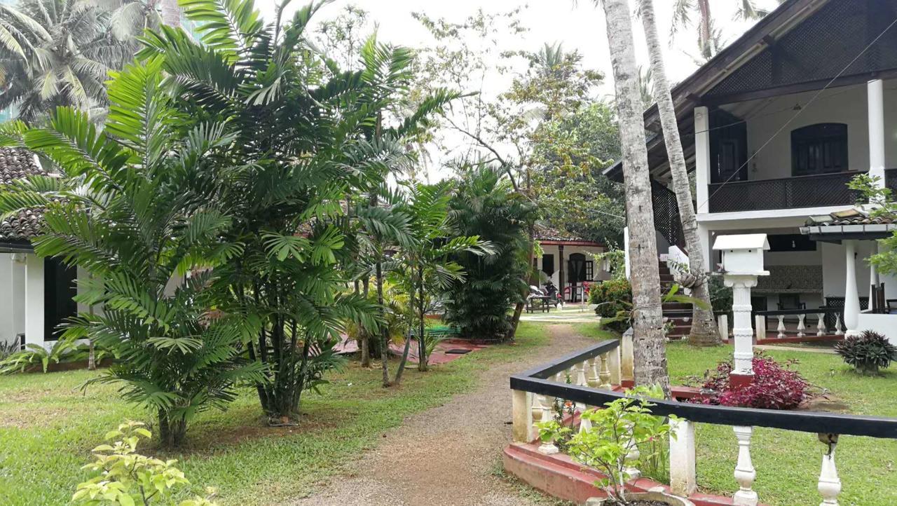 Sonri Villa Sea View Unawatuna Exterior foto